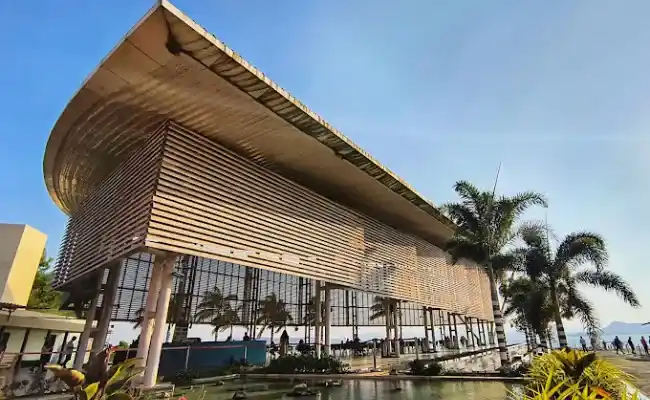 Sula Vineyard Boat Club Tour Nashik